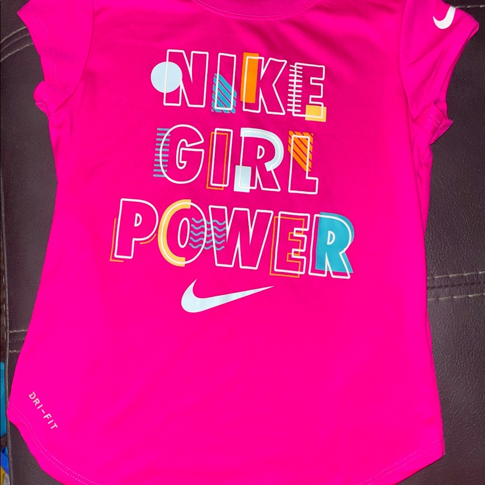 Girls Nike Dri-fit  T-shirt